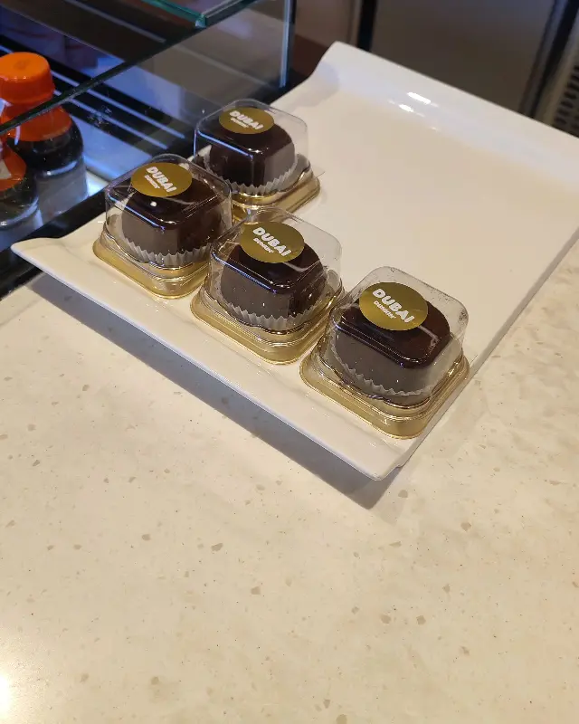 개별 포장된 디저트