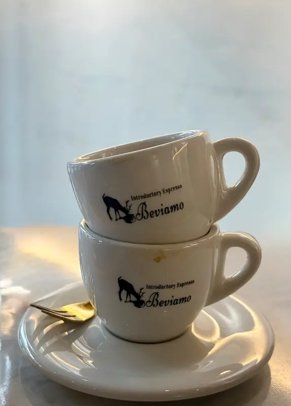 앙증맞은 에스프레소 잔