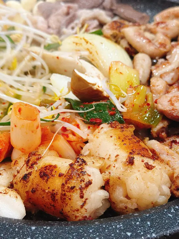 윤기 좔좔 흐르는 한우 곱창