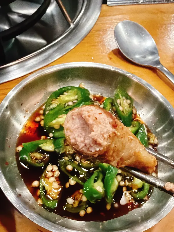 곱창을 찍어먹으면 환상적인 깻잎 장아찌