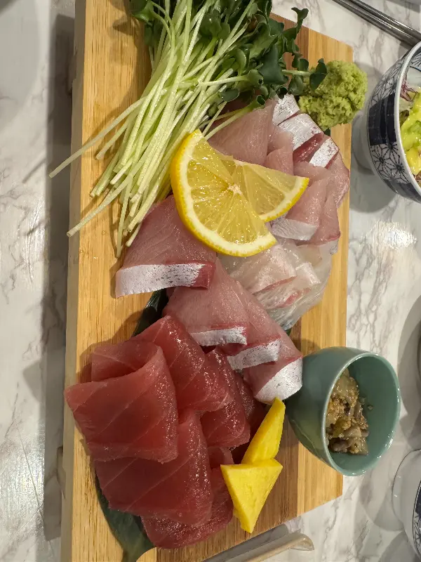 신선한 활어회 모듬