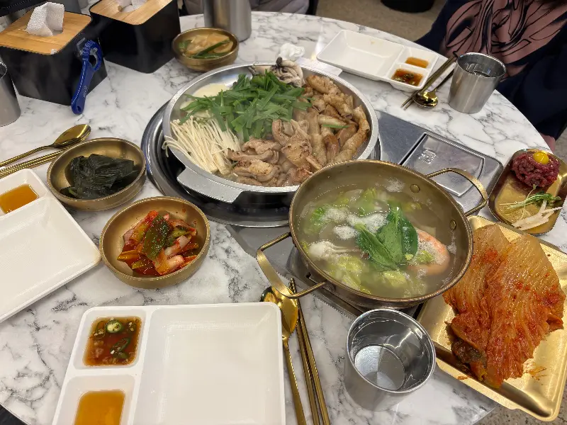 황곱 테이블 세팅