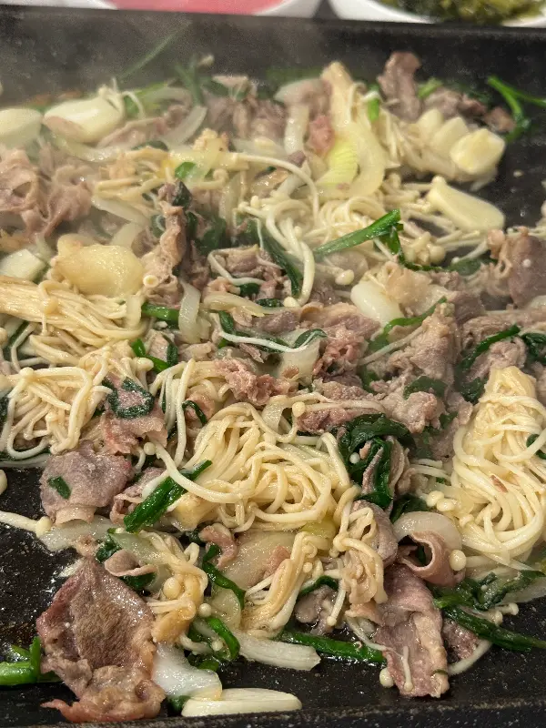 오리불고기와 야채의 조화