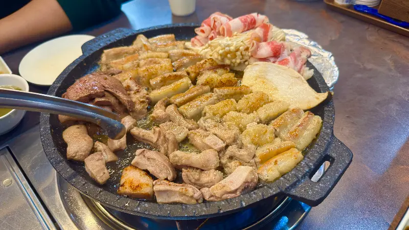 모듬 곱창 한 상 차림