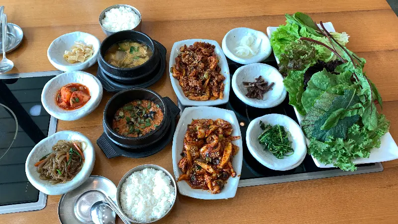 쌈밥 특선 전체 샷