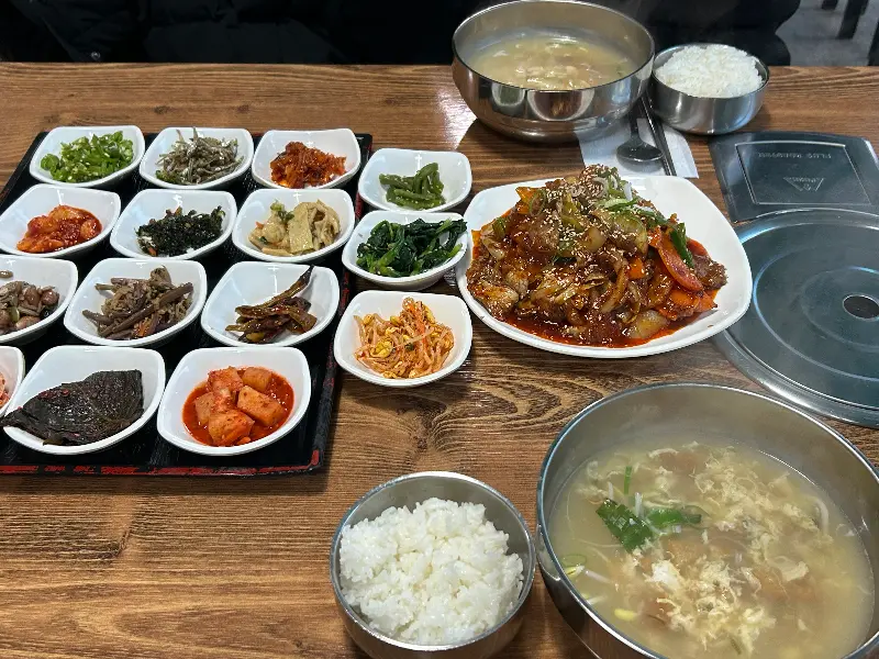 푸짐한 한 상 차림