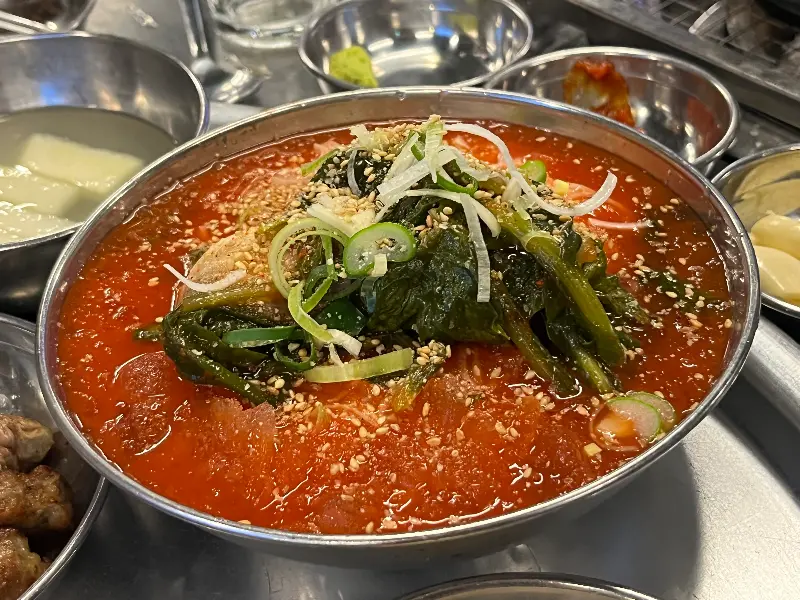 매콤칼칼한 고추장찌개