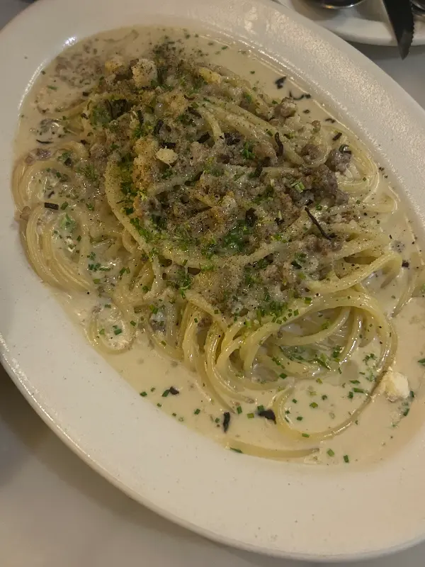 고소하고 쌉싸름한 쑥 젤라또