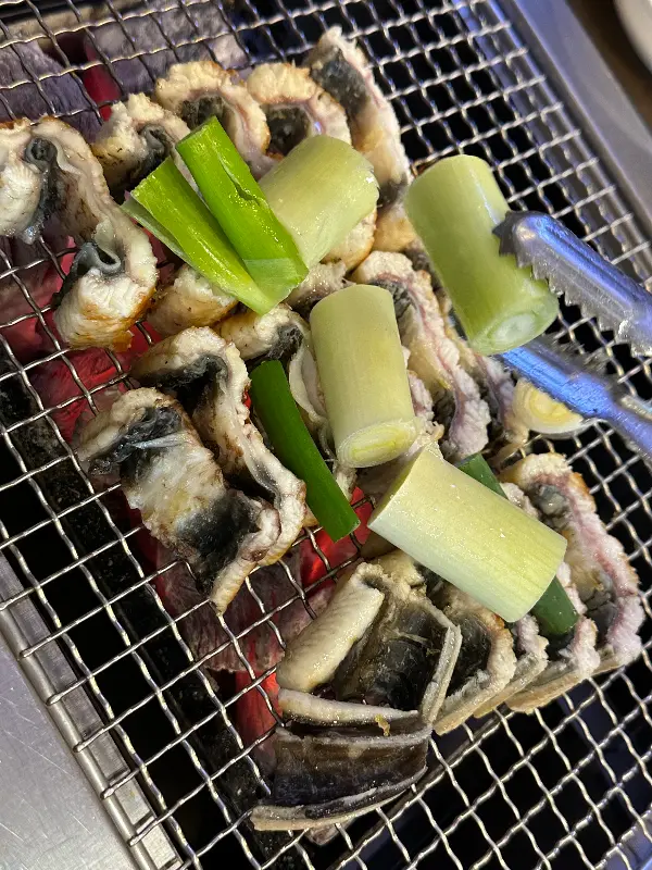 장어 굽는 모습