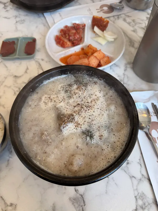 순대국밥과 반찬