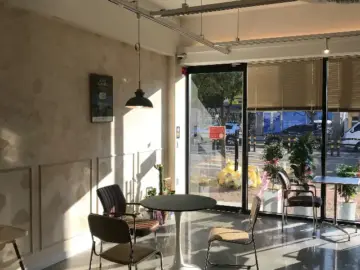 혼자라도 괜찮아, 사천에서 찾은 디저트 천국! 쿠키프레지던트, 맛과 친절에 감동한 솔로 맛집 탐험기