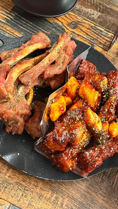 소금구이와 양념 쪽갈비