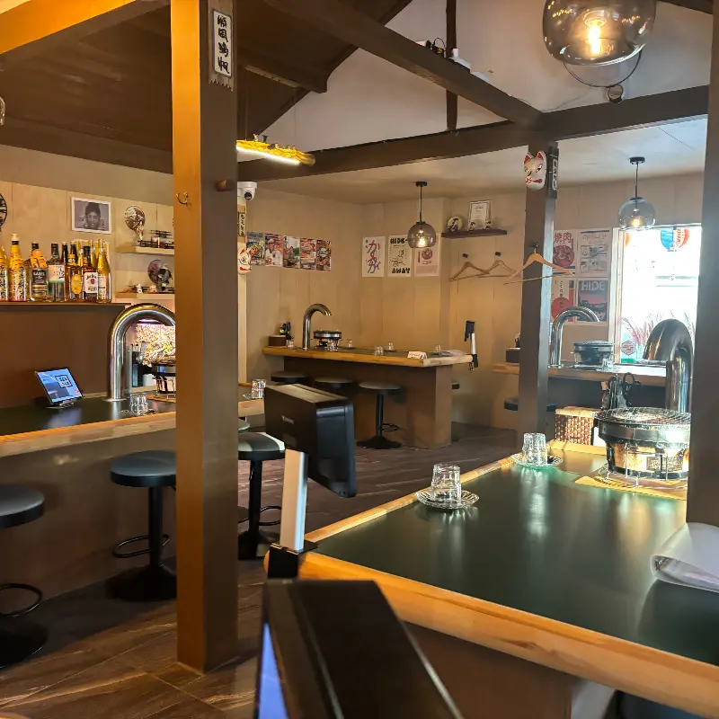 분위기 좋은 은신처 내부