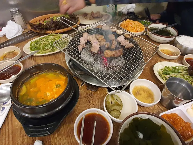 푸짐한 한 상 차림