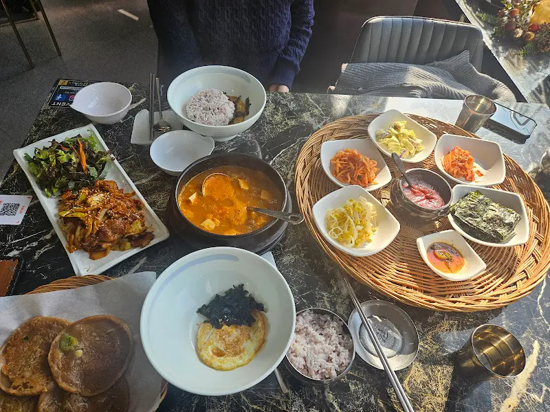 푸짐한 한 상 차림