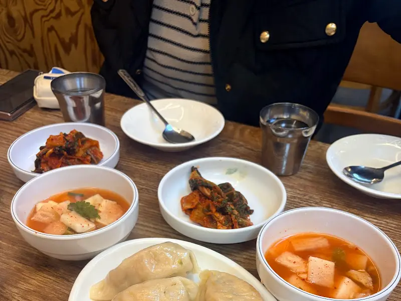 개천식당 기본 반찬