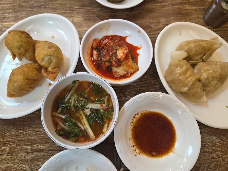 개천식당 한 상 차림