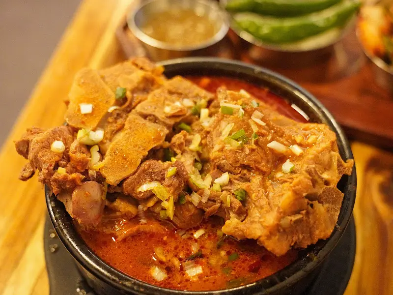 푸짐한 뼈해장국 항공샷