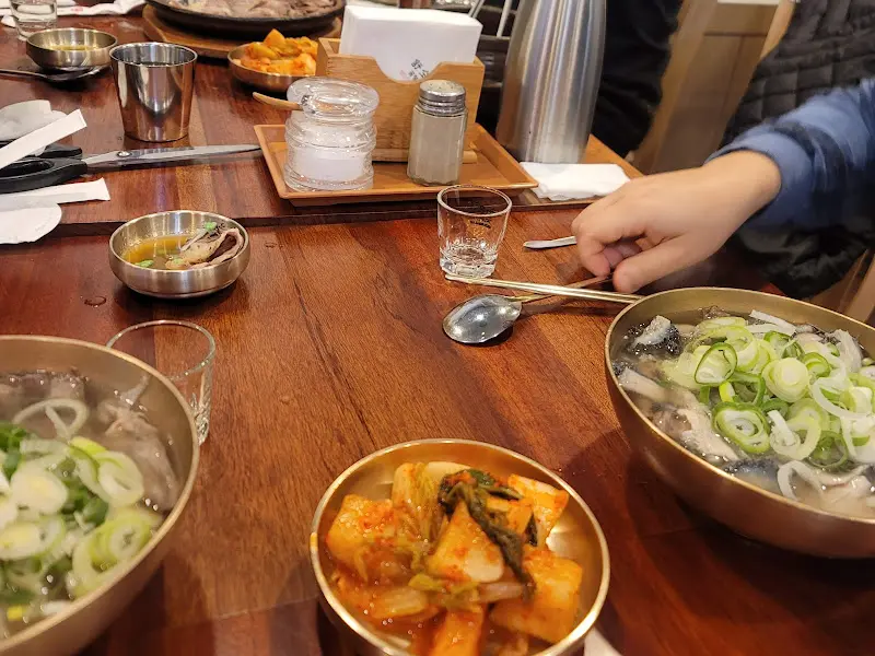 테이블 세팅 모습