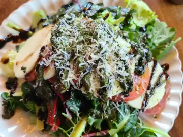 정겨운 손맛이 그리울 땐, 김해 코지하우스에서 맛보는 추억의 양식 맛집