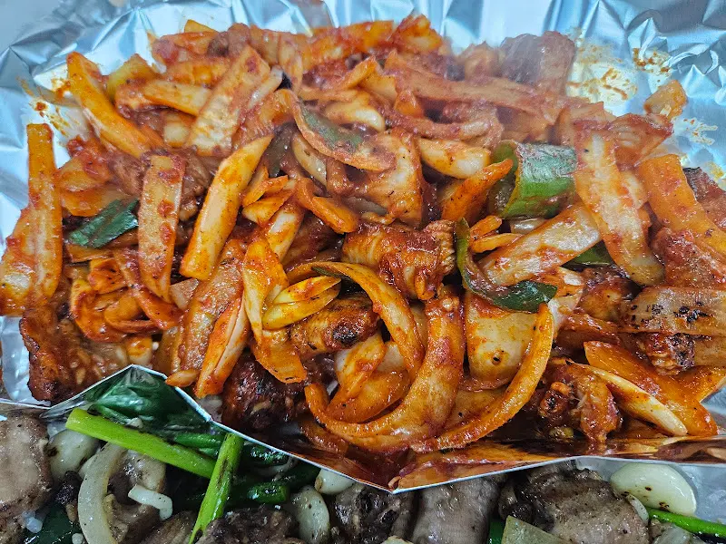 경북산꼼장어 쌈