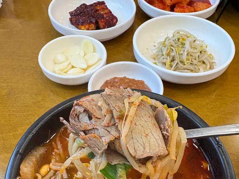 소고기국밥 건더기