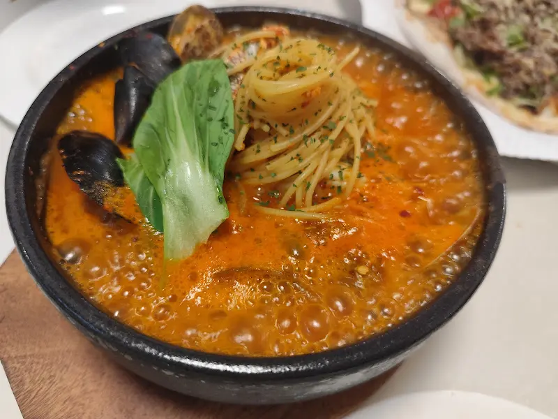 로제 뚝배기 파스타