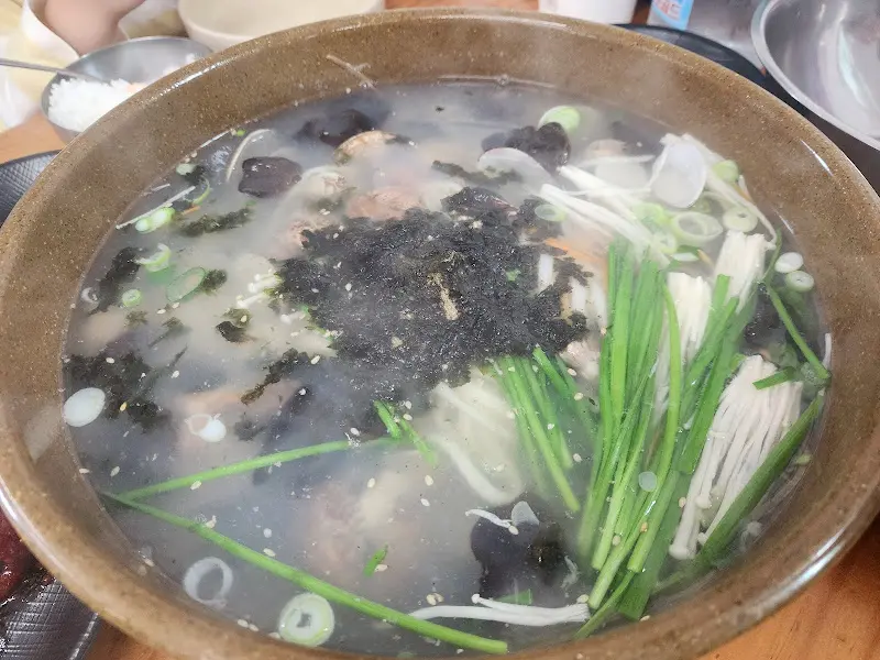 시원한 바지락칼국수