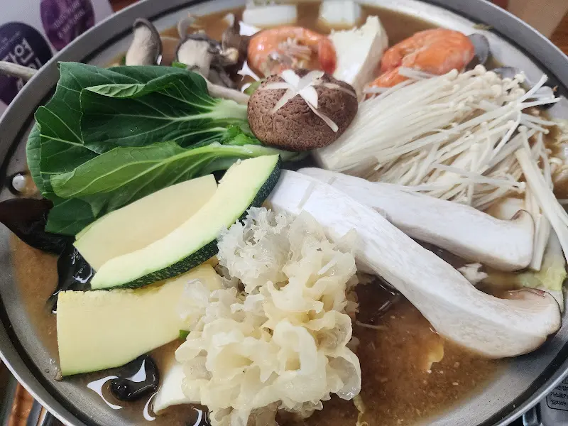 해물 가득한 해물전골