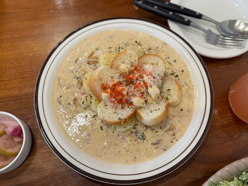 입안 가득 퍼지는 크림 소스의 황홀경