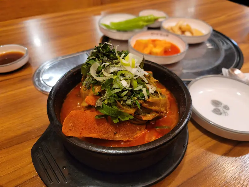 뼈해장국 한 상 차림