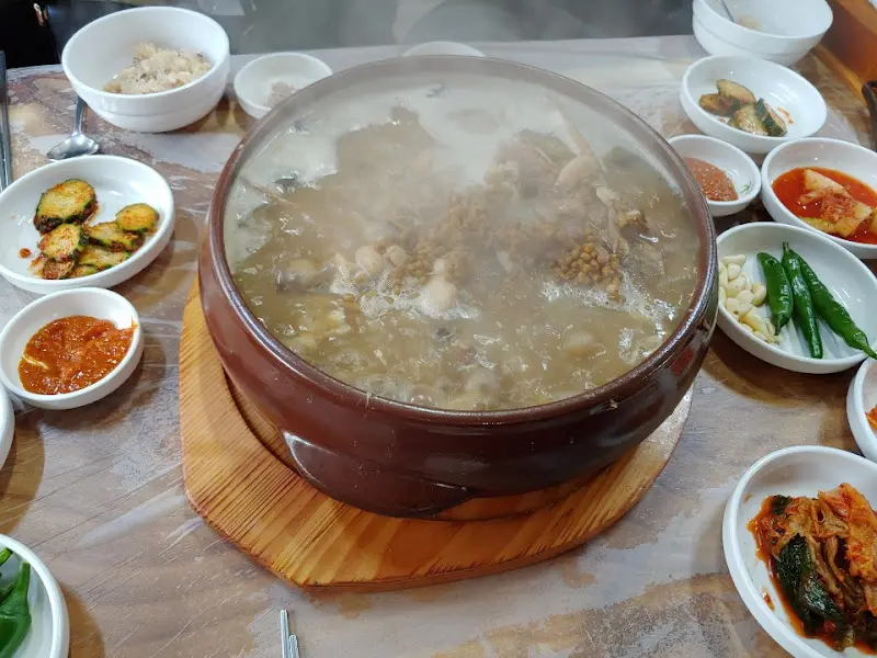 구찌뽕 오리백숙