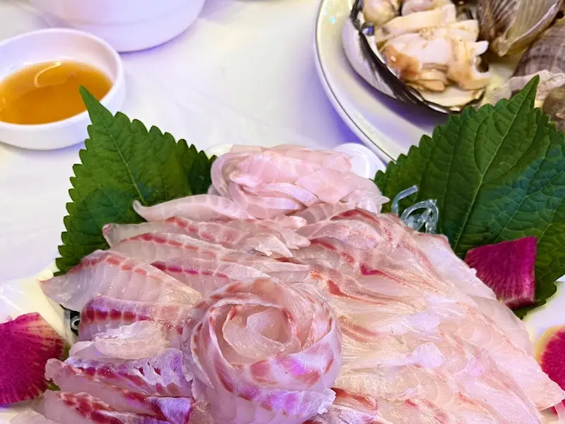 싱싱한 회 한 점