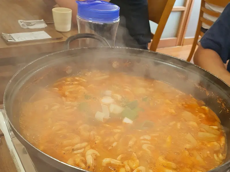 이모네 매운탕 메뉴판