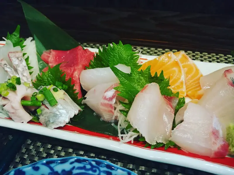 눈으로도 즐거운 사시미 한 상