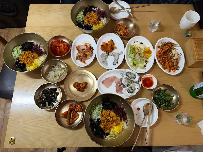 멍게비빔밥 정식 한 상 차림