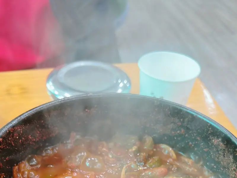 우렁 두부 조림