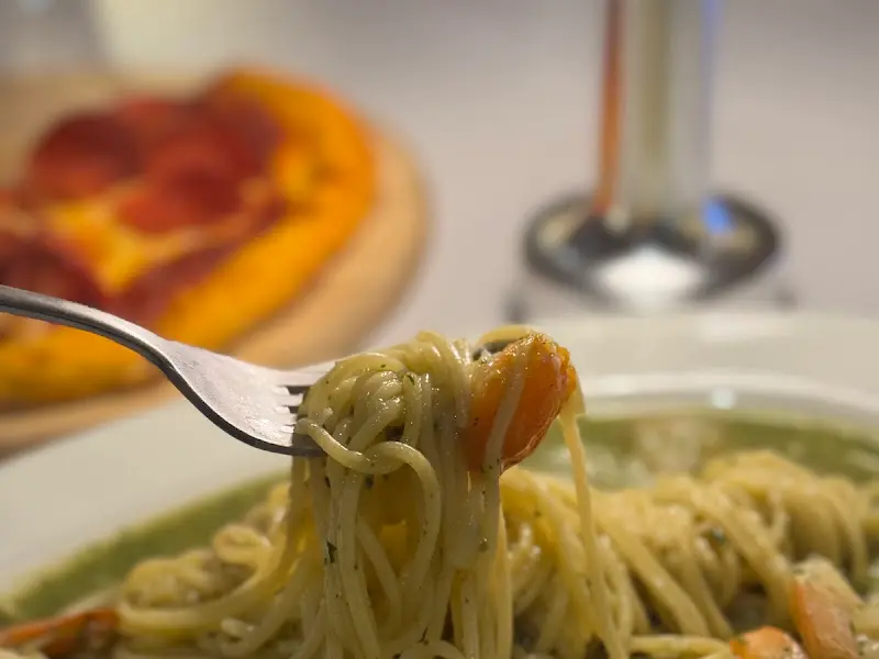 쉬림프 바질 오일 파스타