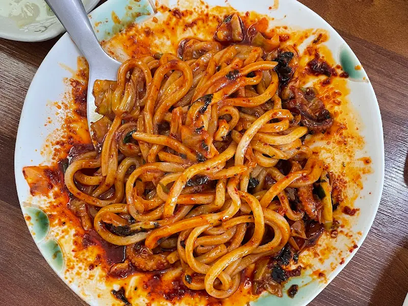 쭈꾸미 볶음과 우동사리