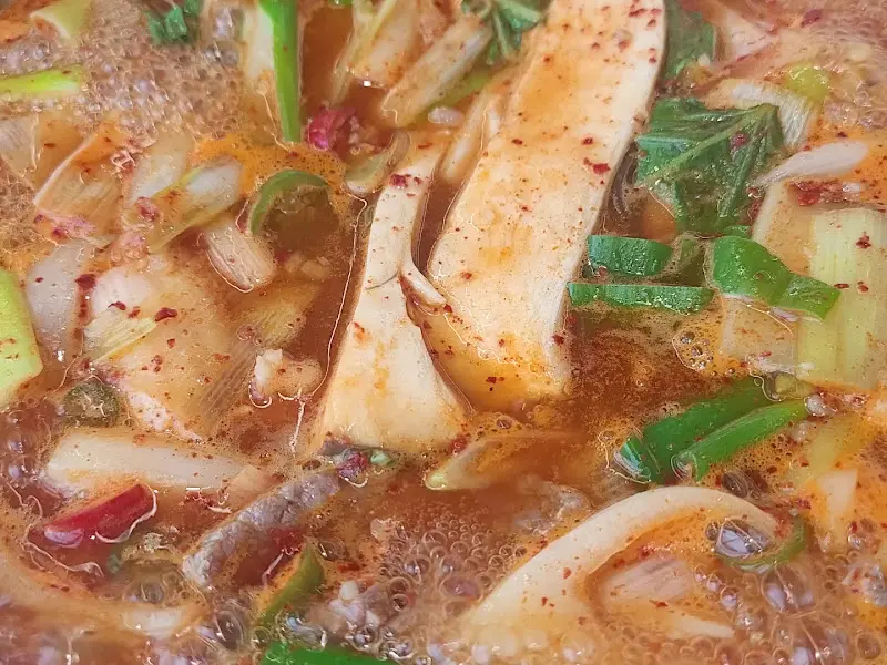 보기만 해도 속이 풀리는 육국수