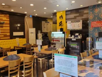 정갈한 한상차림, 일산에서 맛보는 토담골의 행복한 솥밥 한정식