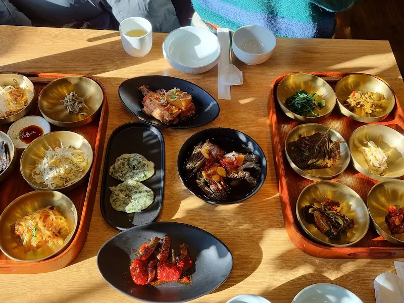 한상 차림 전체 모습