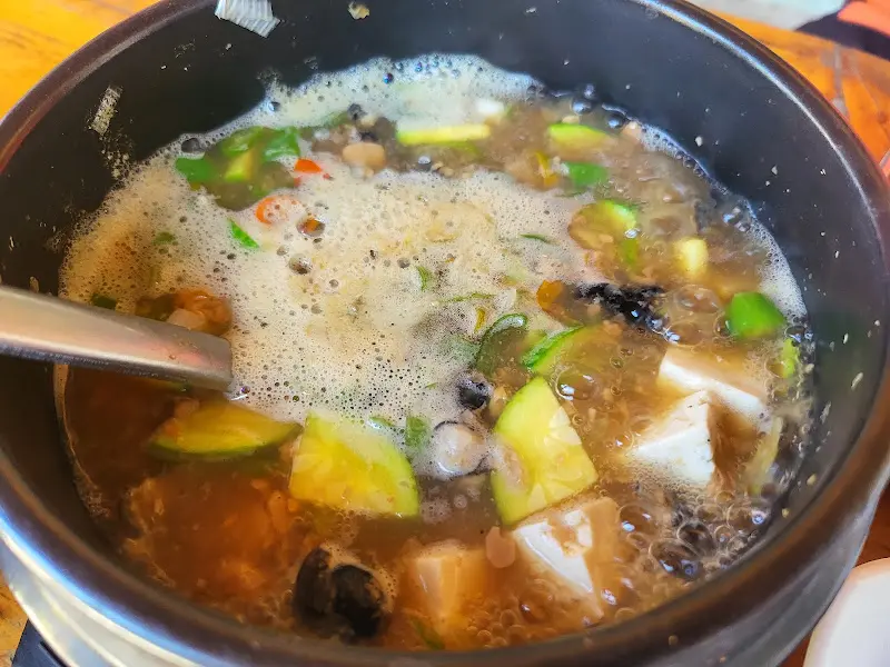 우렁이 듬뿍 들어간 된장찌개
