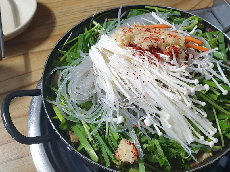 구들마루 곱창전골 재료