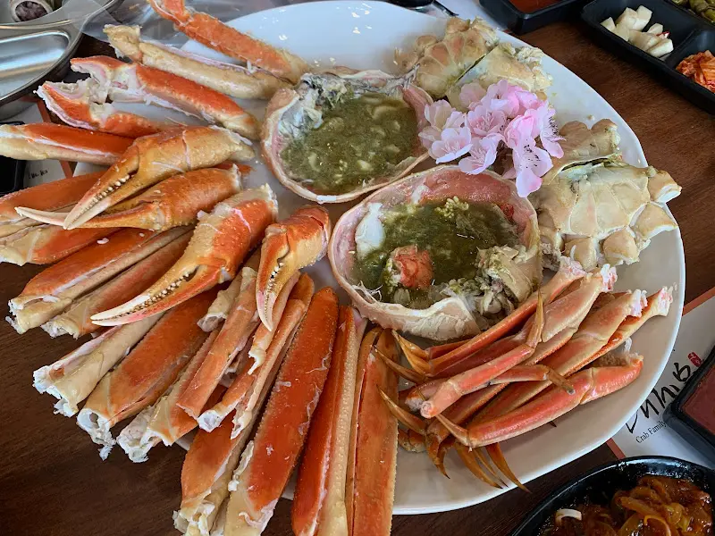 눈부신 자태의 대게 한 상