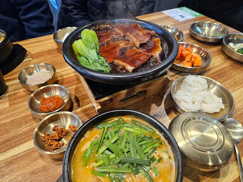 푸짐한 한 상 차림