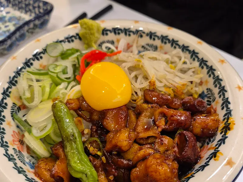 미도인의 큐브 스테이크 덮밥