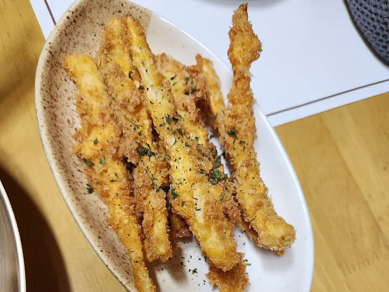 윤가이가 더덕 찹쌀 튀김