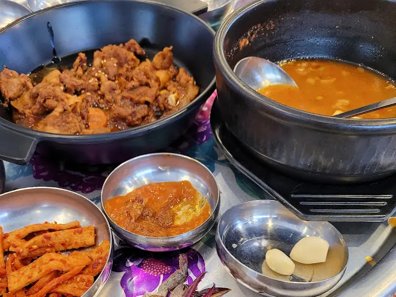 보글보글 끓고 있는 된장찌개