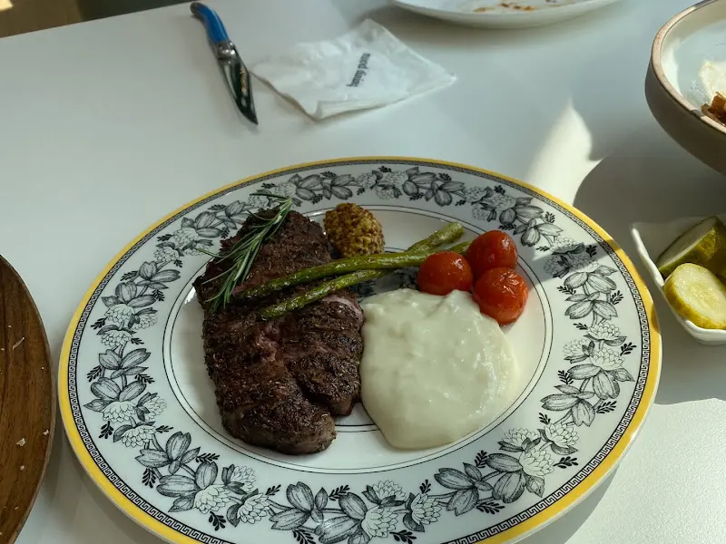 무드 다이닝 스테이크